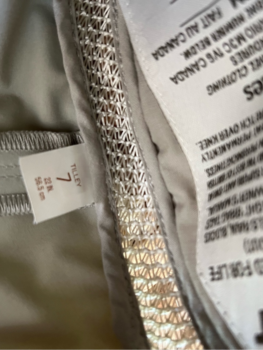 Classic LMT6 Tilley Airflow Mesh Hat - Picture 3 of 4